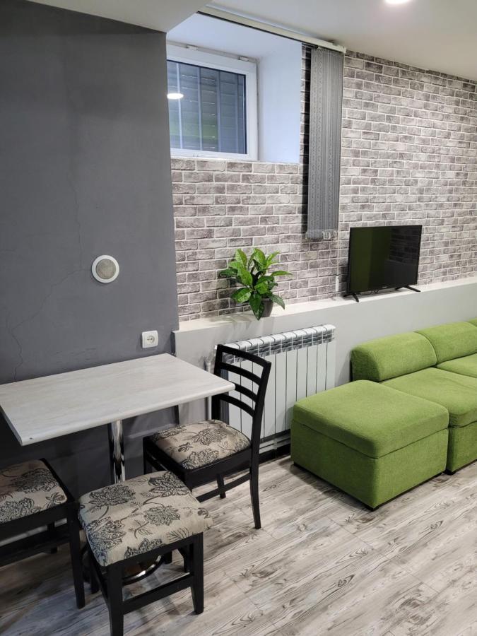 Дом 33 Возле Клиники Астхик Villa Yerevan Exterior photo